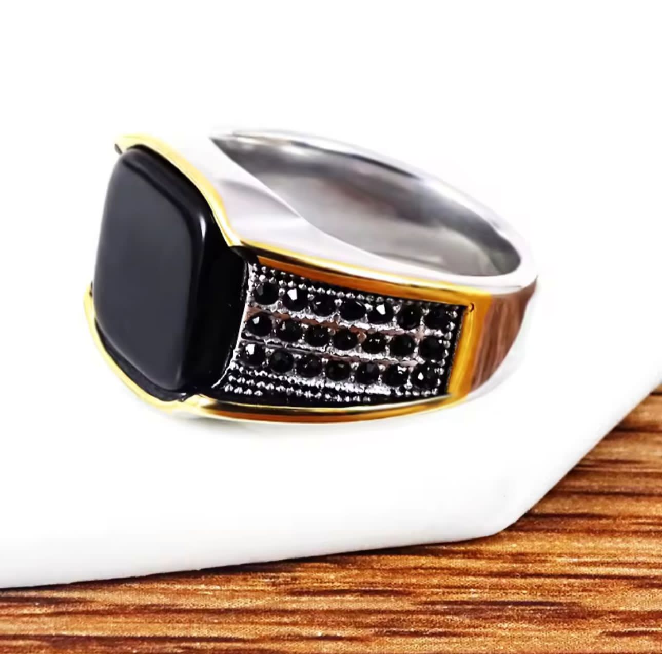 Aura gents Ring